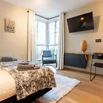 Ardenne 1 A 4 Personnes Oda ve Kahvaltı 3*