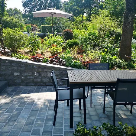 Ardenne 1 A 4 Personnes 住宿加早餐酒店 马尔什昂法梅讷